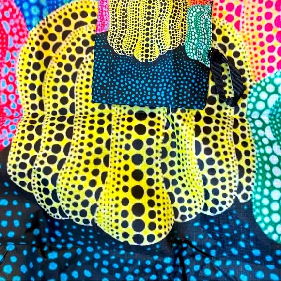 LAST ONE! YAYOI KUSAMA CLASSIC LARGE COLORFUL PUMPKINS SHOPPER BAG - Picture 7 of 7